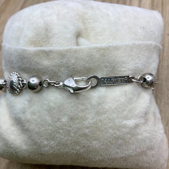 Napier Vintage Silver Tone Ball Disc Bracelet - Picture 2 of 5